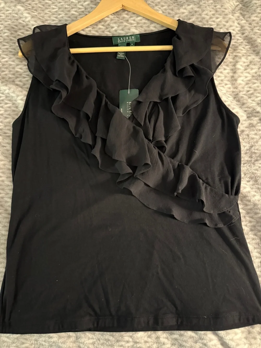 Lauren Ralph Lauren Black Ruffle V-Neck Sleeveless Top - Picture 1 of 3
